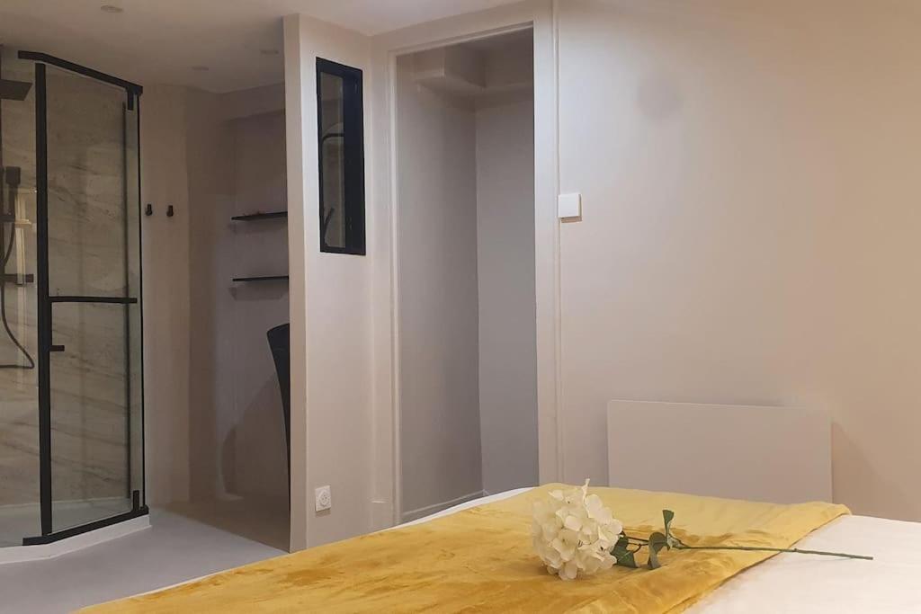 Suite Vinicole Hypercentre, Bastille & Gare 9 Min A Pied Grenoble Buitenkant foto