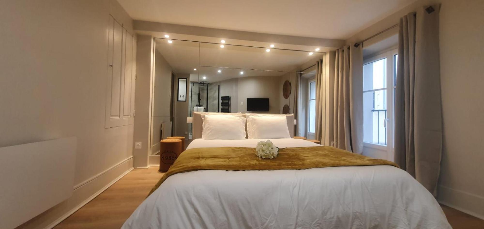 Suite Vinicole Hypercentre, Bastille & Gare 9 Min A Pied Grenoble Buitenkant foto